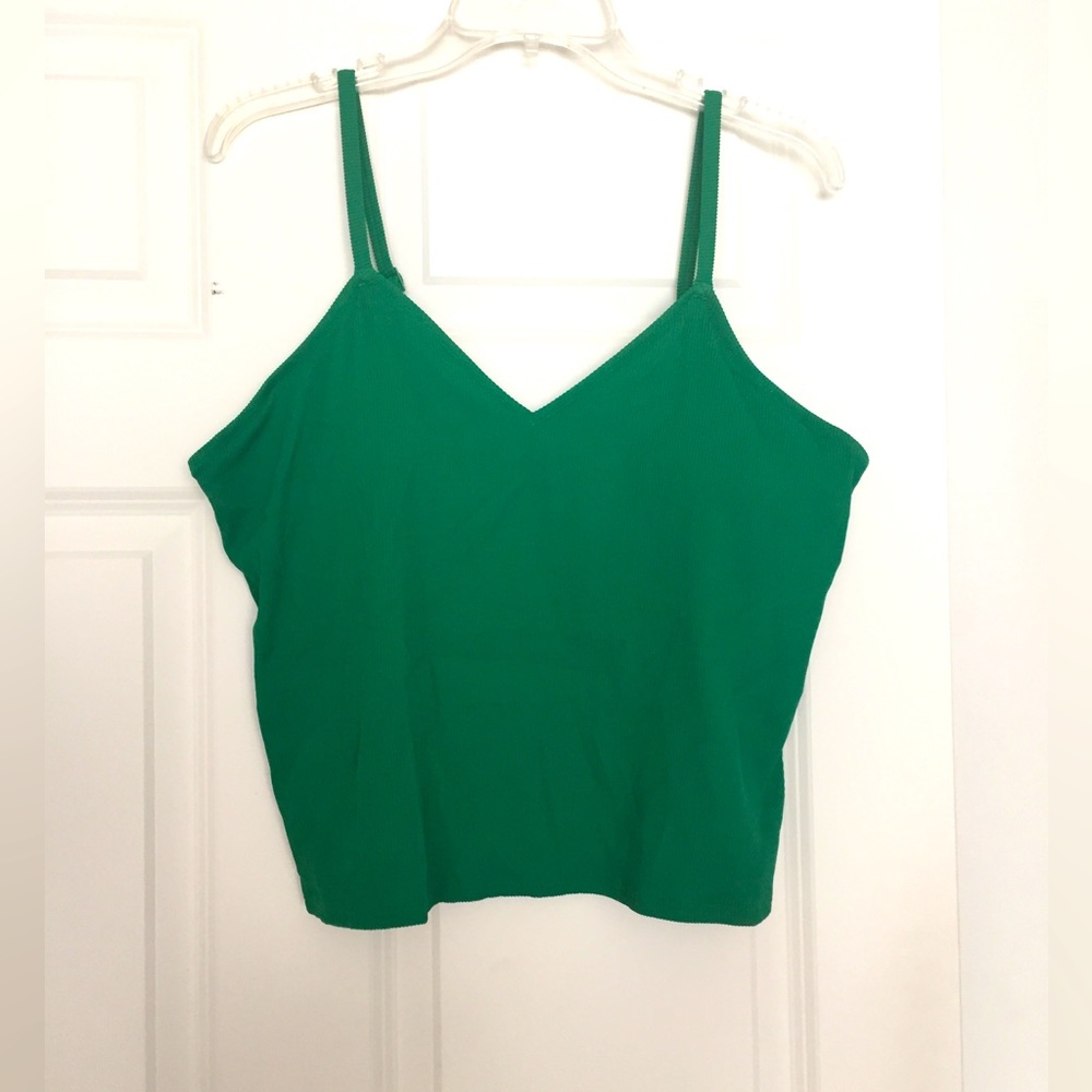 Green Aerie Tankini swim top.  Size L and in good condition.